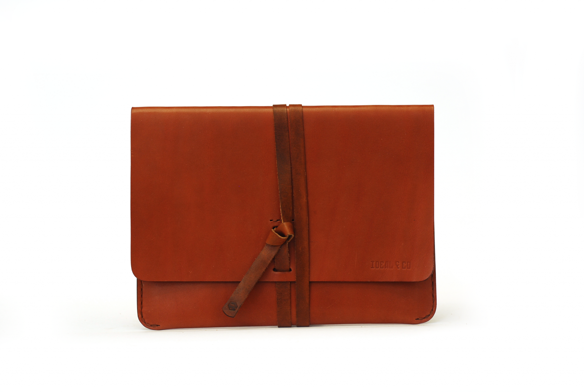 IDEAL & CO - ALVADOS TABLET CASE2