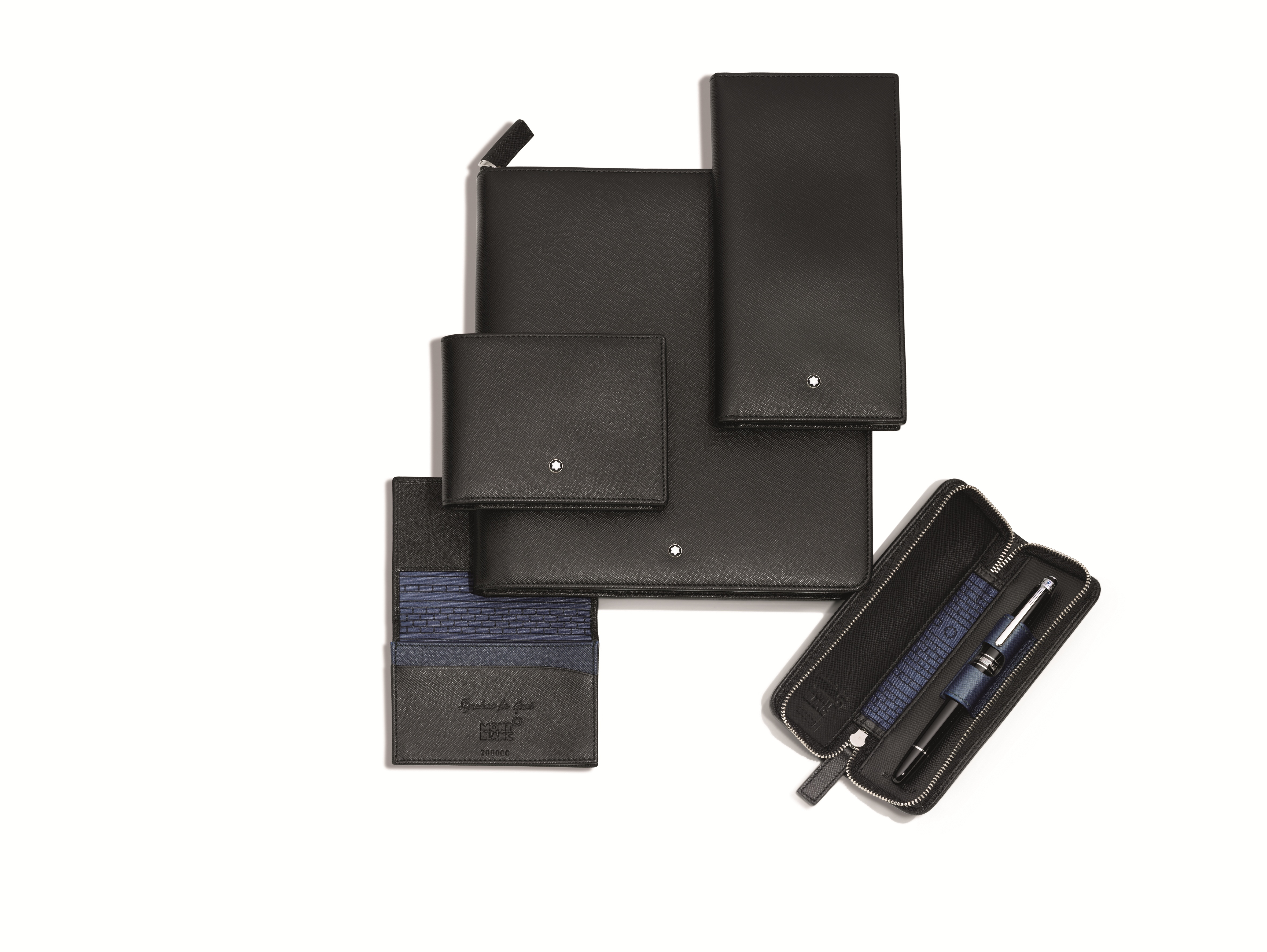 Montblanc_Signature_For_Good_Leahter_FamilyShot