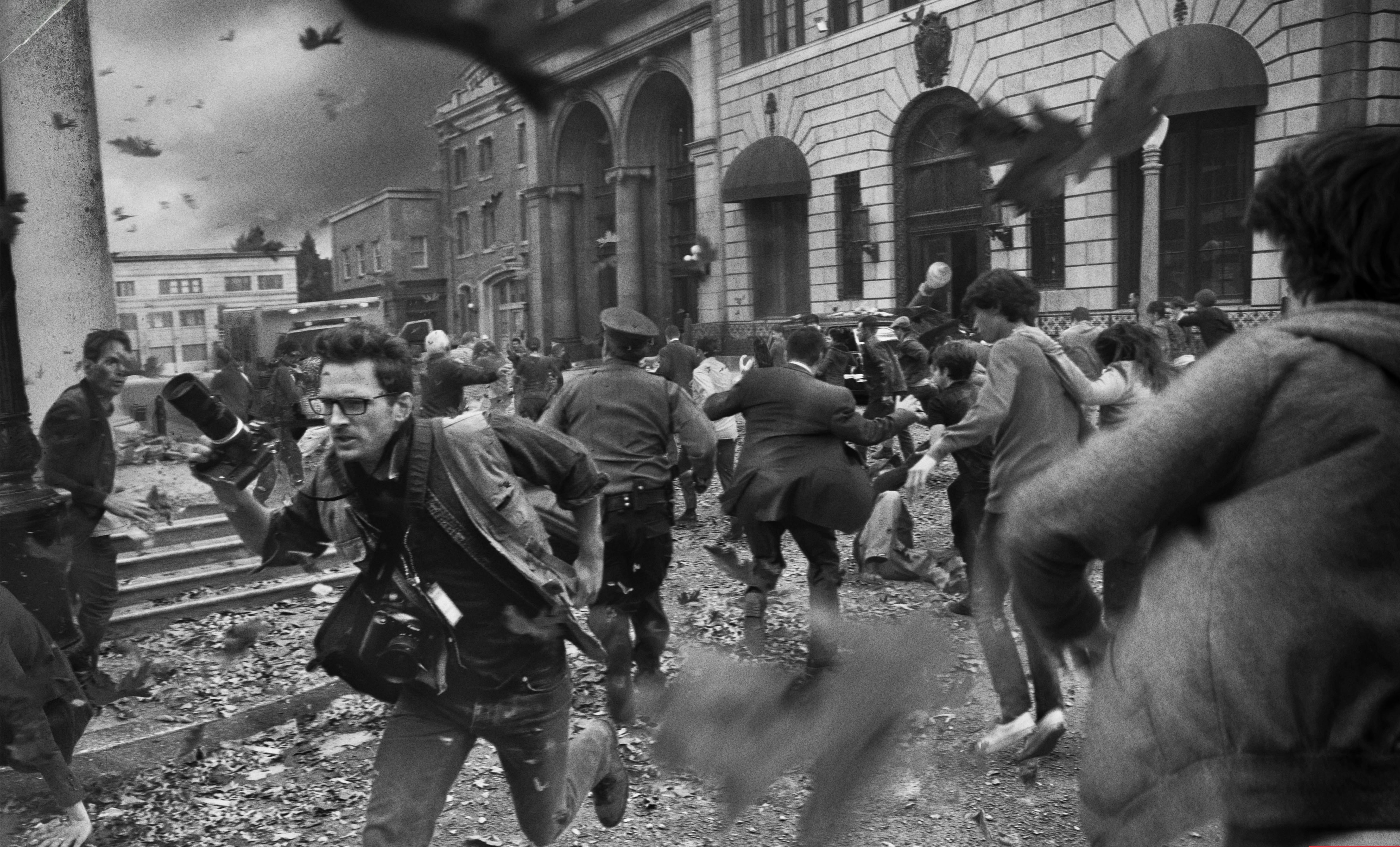 RAY-BAN_NEVER_HIDE_PHOTOJOURNALIST