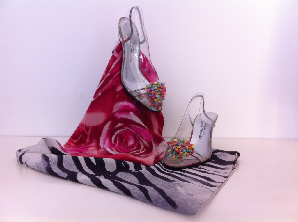 Miranda Mulher - Echarpe e  Sandália