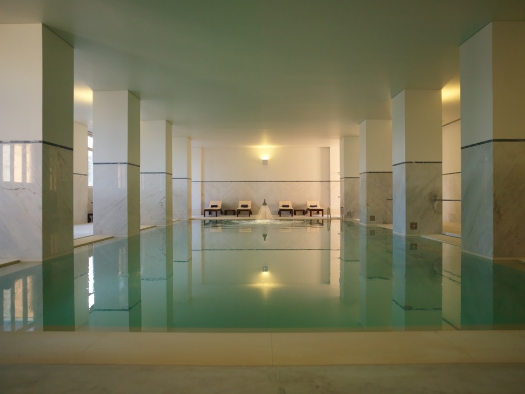 bxSerra da EstrelaPiscina interior